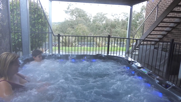 leigh spa installation