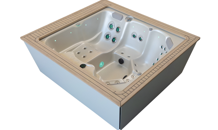 Angled view of the Nexus spa pool without steps