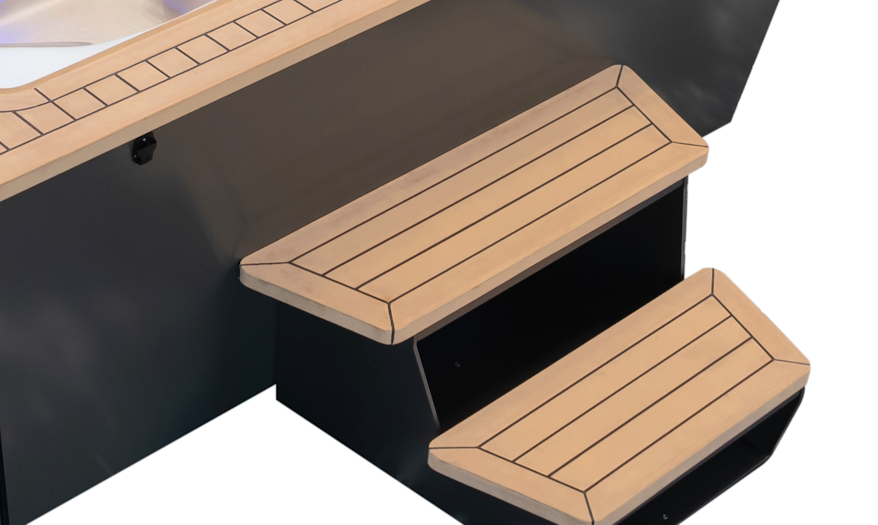 Nexus integrated steps