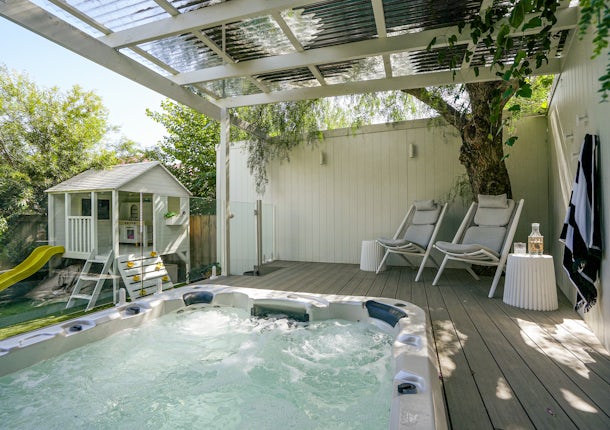 Tasmanian spa backyard retreat