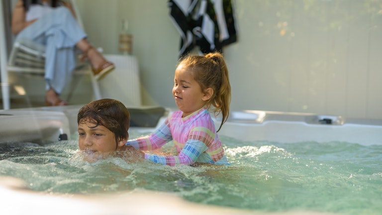 children playing in Vortex Titanium