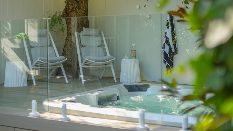 Tasmania spa relaxation