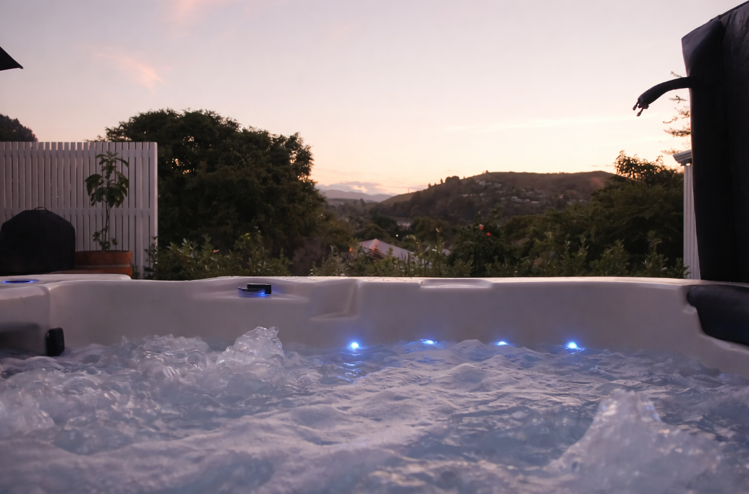 Vortex® Mercury™ Hillside View