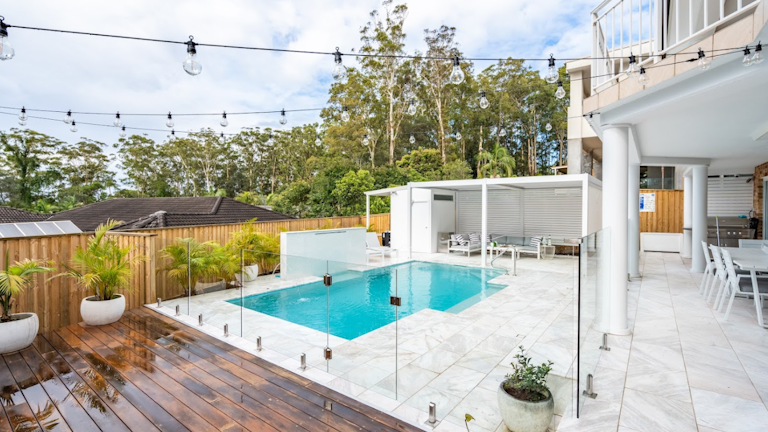 tumbi umbi pool and spa install