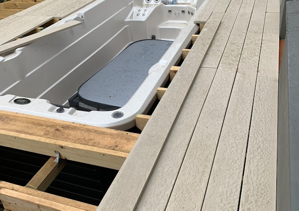 Aqualap composite decking