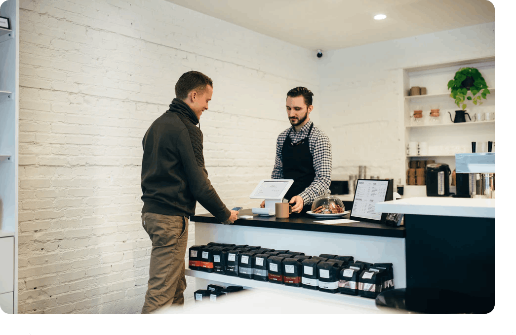 Apple pay, paying in a cafe