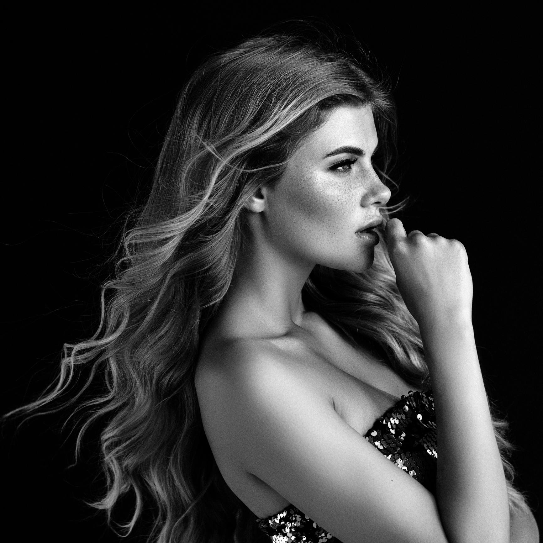 woman with long wavy hair