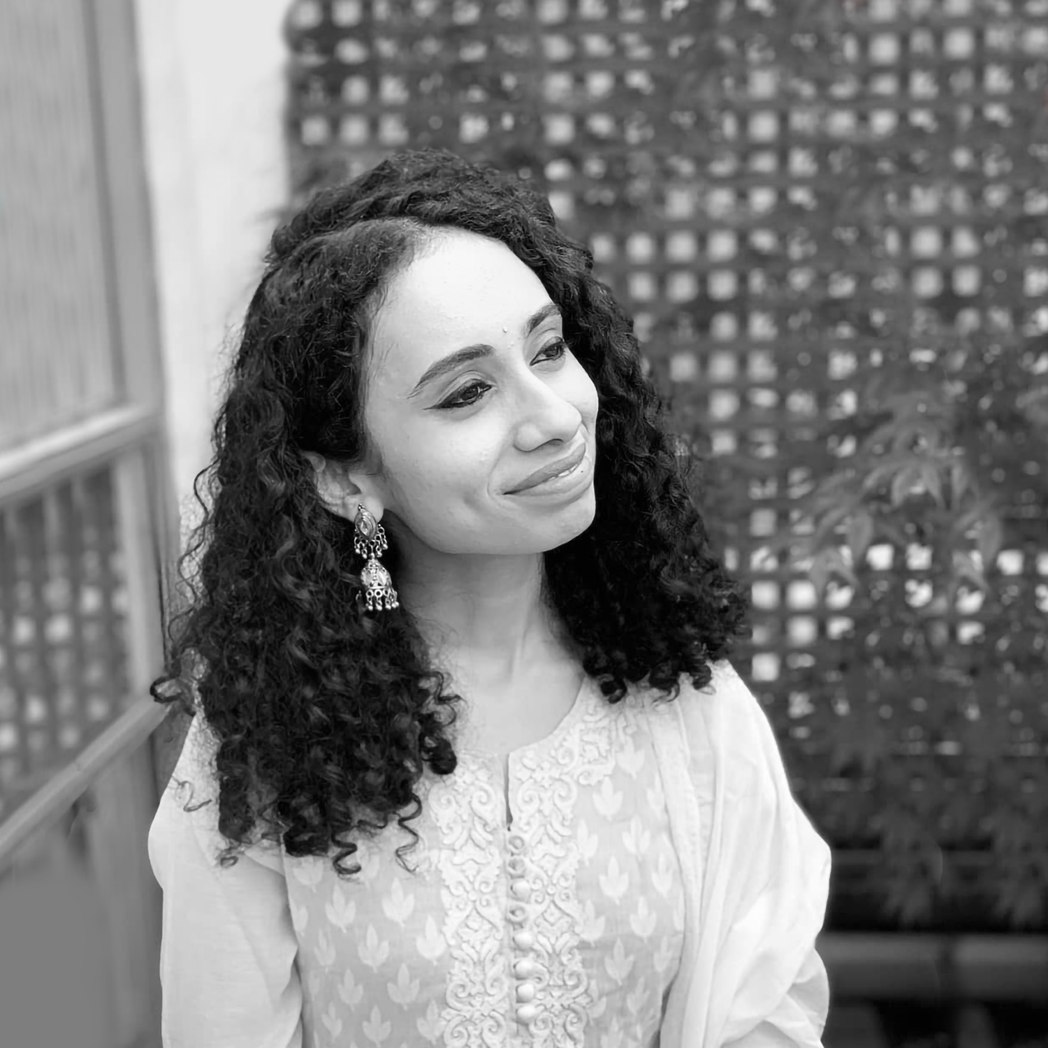 Sumi Subramoniam  headshot