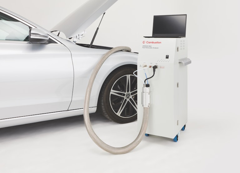 Cambustion DMS500 sampling in vehicle engine bay with laptop for instrument control and data collection