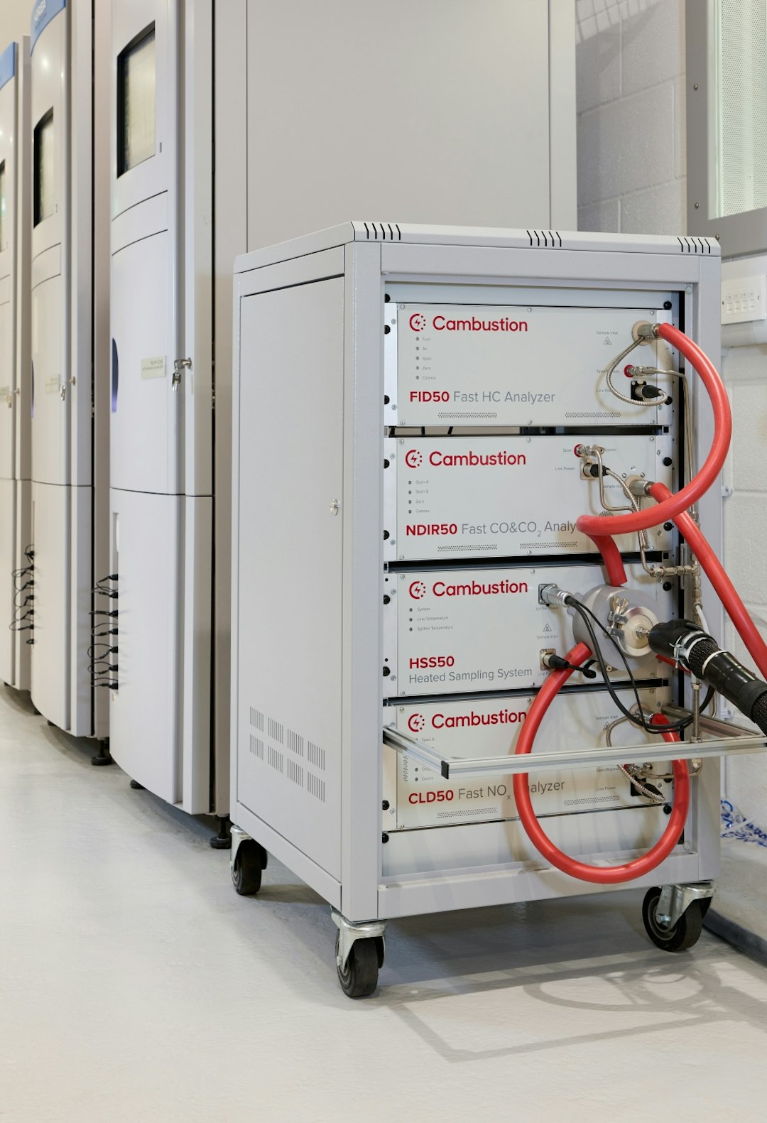 Fast Exhaust Gas Emissions Analyzer | Cambustion