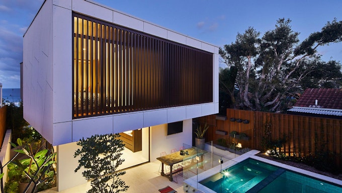 Curl Curl House