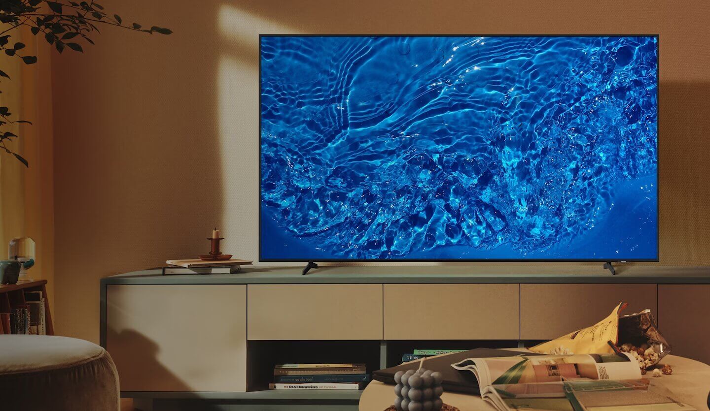 TV 70 polegadas Samsung na sala de estar