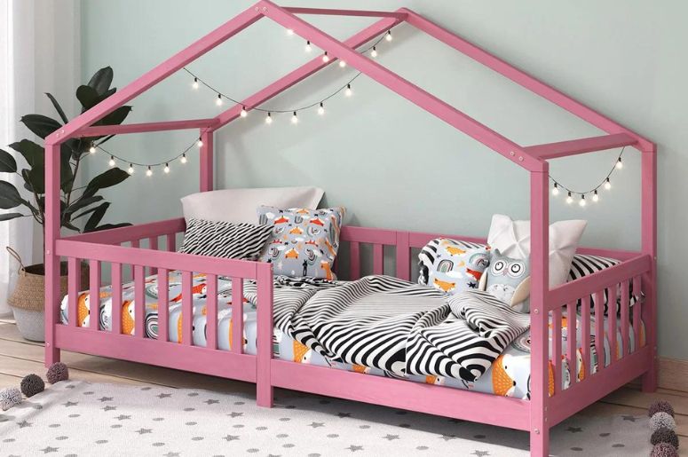 cama montessoriana casinha rosa