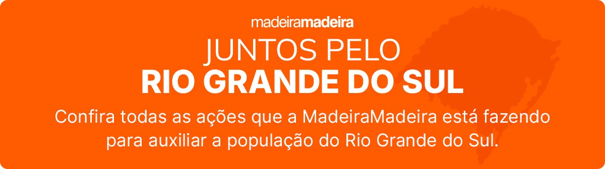 Imagem contendo um fundo laranja, com a logo da MadeiraMadeira. Os textos são: Juntos pelo Rio Grande do Sul. Confira todas as ações que a MadeiraMadeira está para auxiliar a população do Rio Grande do Sul.