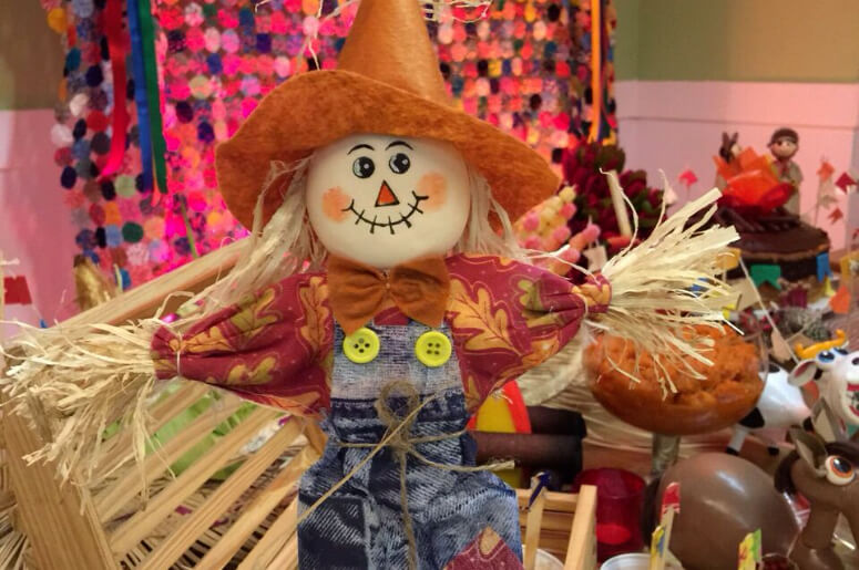 decoração com espantalho
