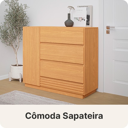 A cômoda sapateira Samambaia possui um visual moderno e prático, com detalhes ripados e está disponível na cor Carvalho. A Cômoda foi desenvolvida inteiramente em MDF e possui corrediça telescópica. Além disso, o móvel possui a flexibilidade de ser utilizado tanto com prateleiras quanto com cabideiro.