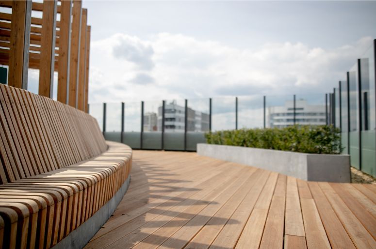 deck no rooftop