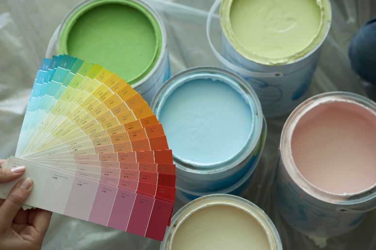 latas de tinta