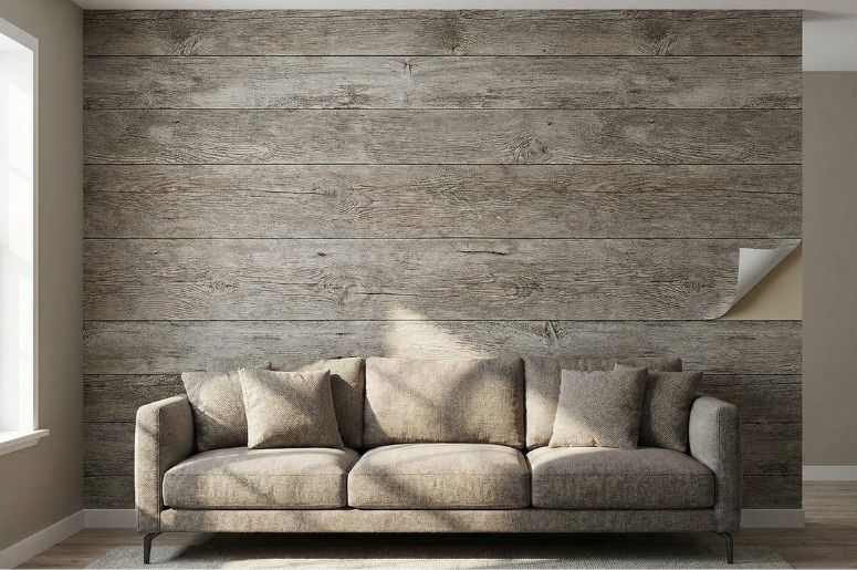 Sala decorada com placa vin&iacute;lica imitando madeira 