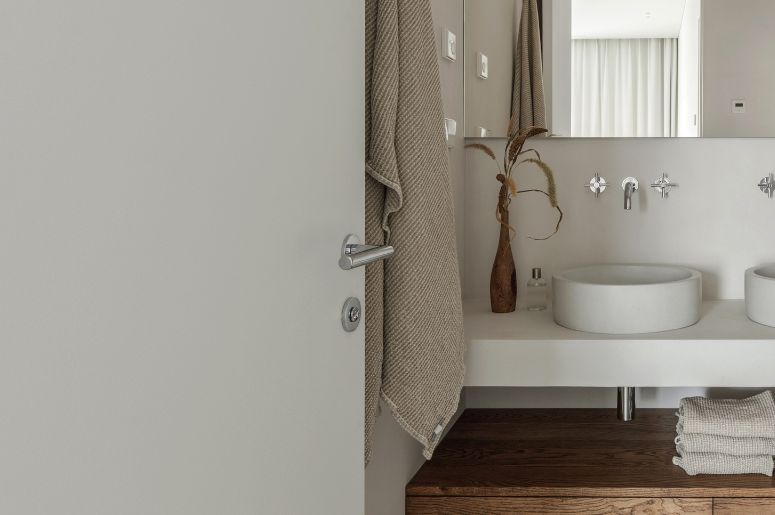 Banheiro na cor cloud dancer