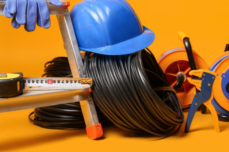 Materiais utilizados por um eletricista 