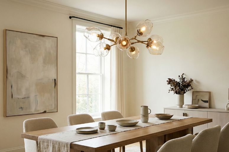 Casa com decora&ccedil;&atilde;o minimalista e Lustre