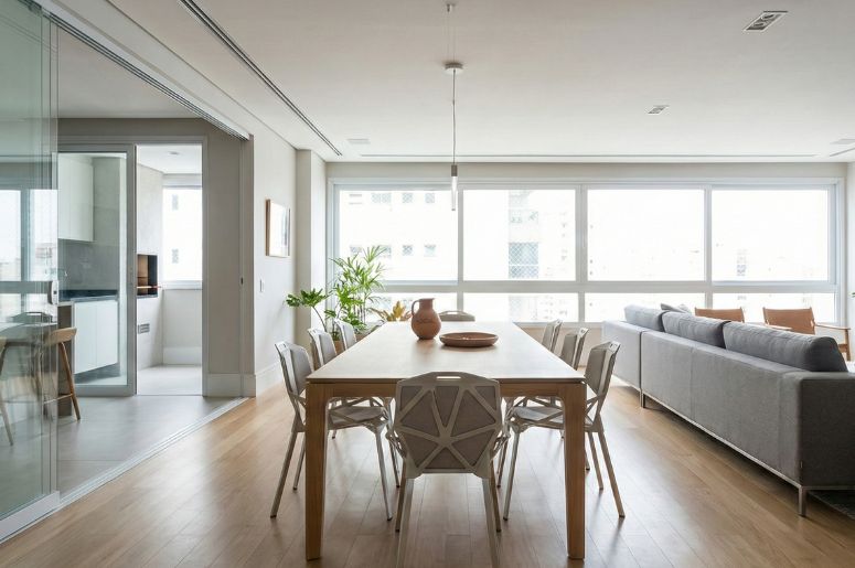 Sala de jantar em apartamento com decoração moderna
