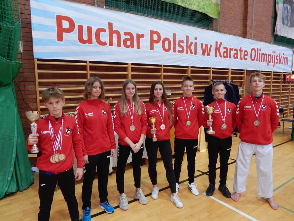  8 medali na Pucharze Polski  2019 12-13 lat