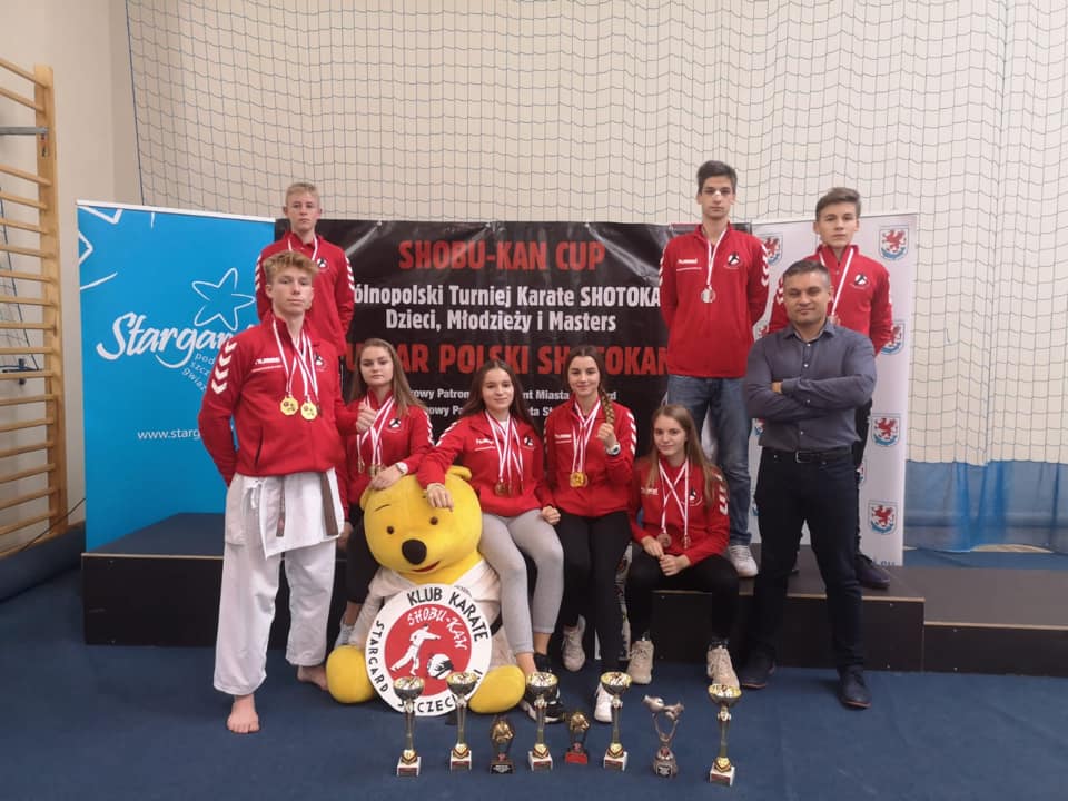  18 medali na Pucharze Polski  2019 14-21 lat