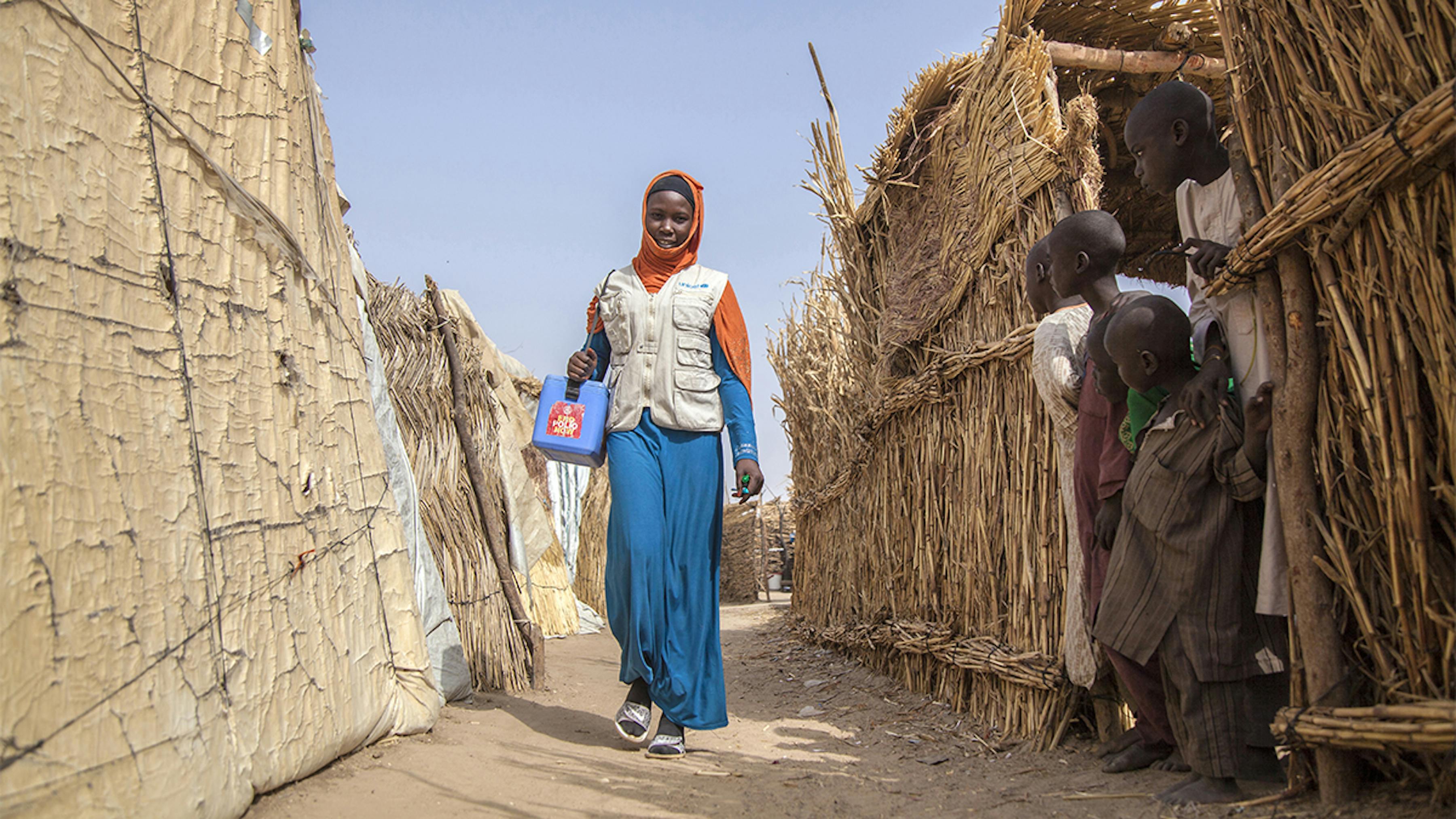 Nigeria, Aisha Mohammed fa parte dell'équipe di vaccinazione contro la polio nel campo di Muna Garage, Maiduguri