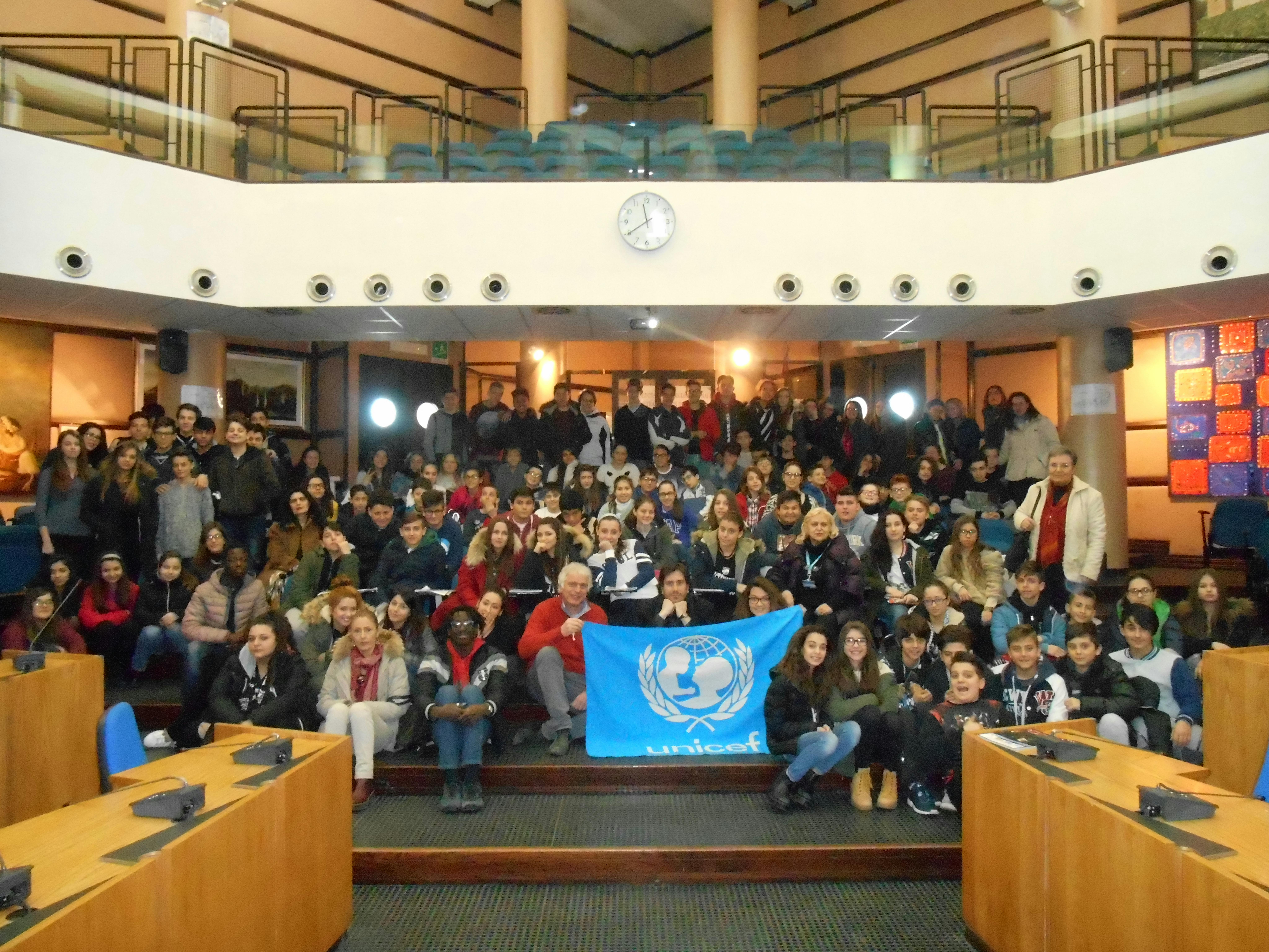 Ladispoli: le scuole accolgono il portavoce di UNICEF 