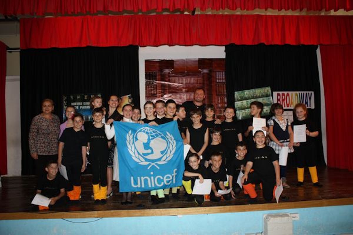 Giovani attori per l'UNICEF a Civitavecchia