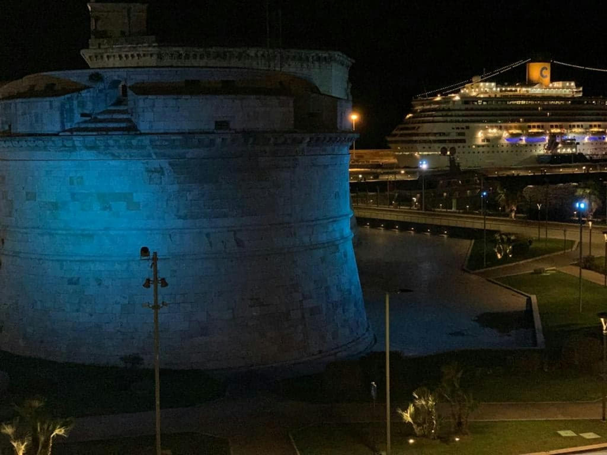 A Civitavecchia per il 20 novembre, un segnale di speranza dai piccoli della Giovanni Paolo II  e l'adesione dei Comuni al Go Blue per UNICEF