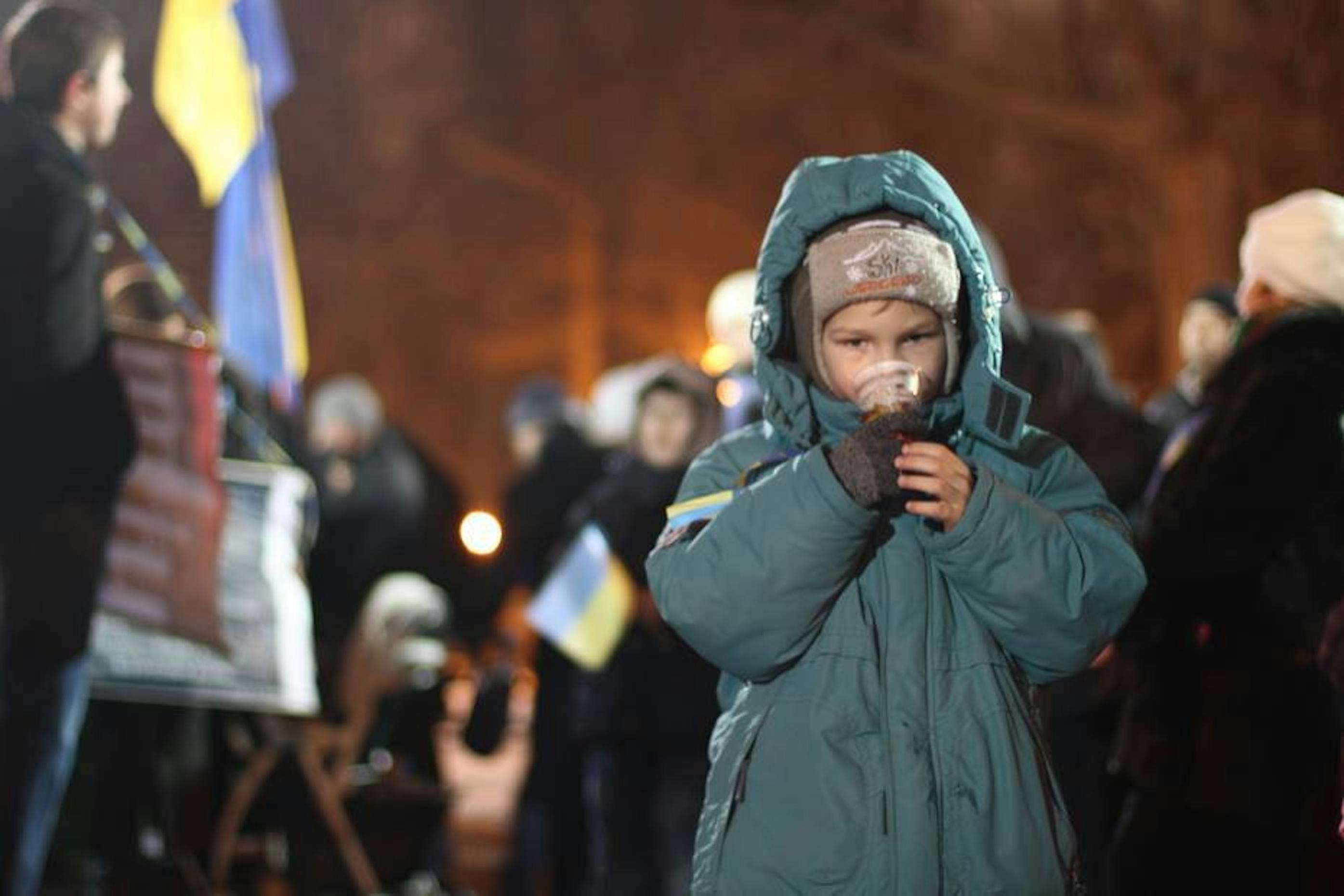 Un bambino in piazza Maidan a Kiev - ©UNICEF Ucraina/2014