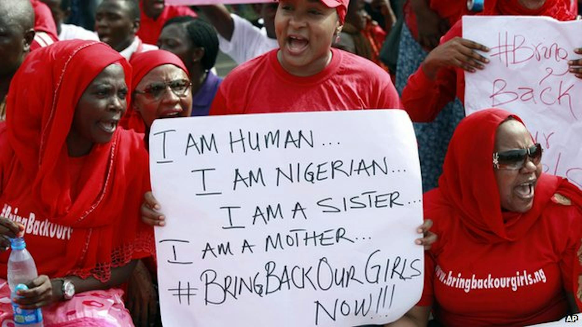 Una manifestazione per la liberazione delle studentesse rapite ad Abuja (Nigeria) 