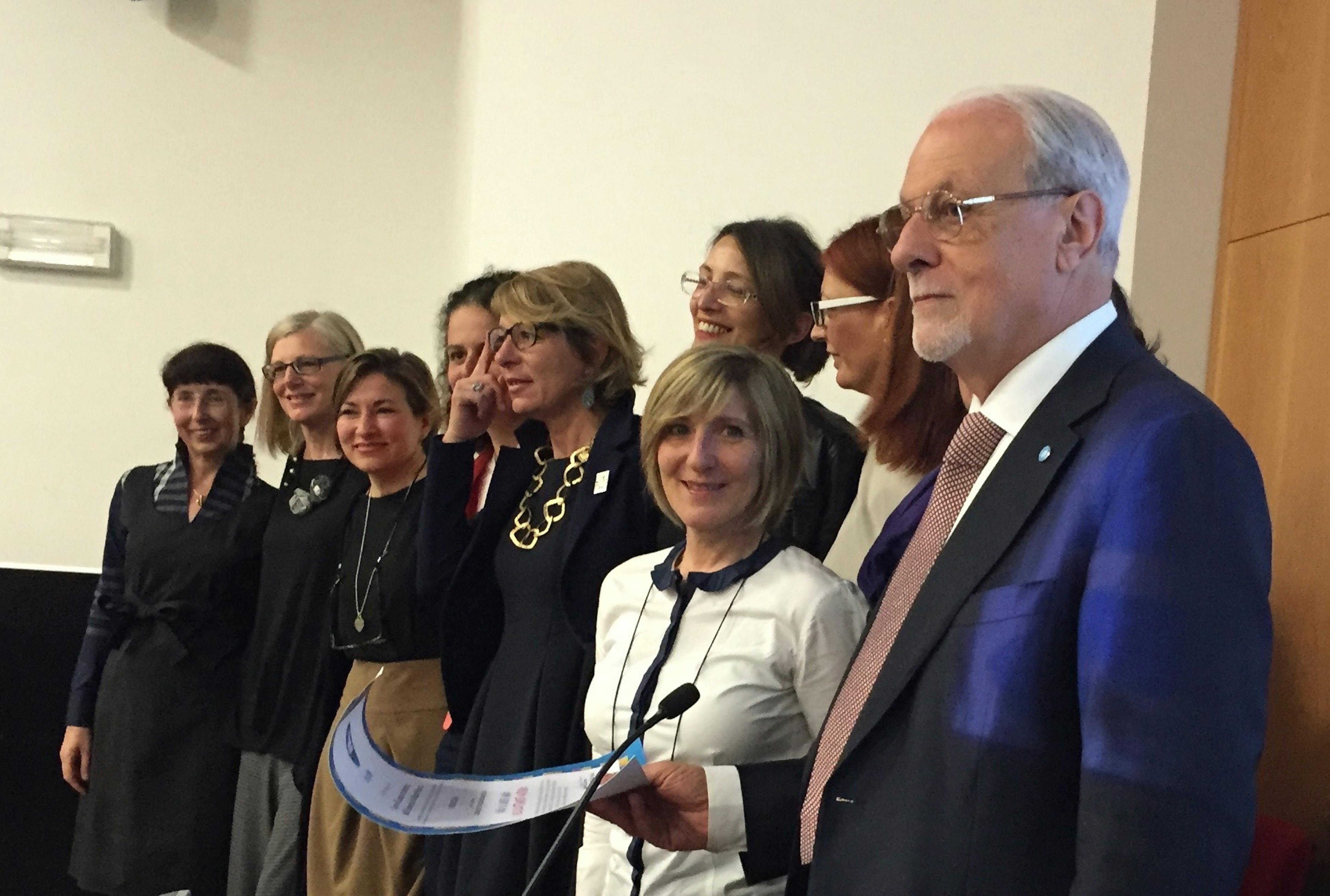 Il presidente dell'UNICEF Italia Giacomo Guerrera alla chiusura del Corso di Ostetricia di Milano-Bicocca - ©UNICEF Italia/2015/Elise Chapin