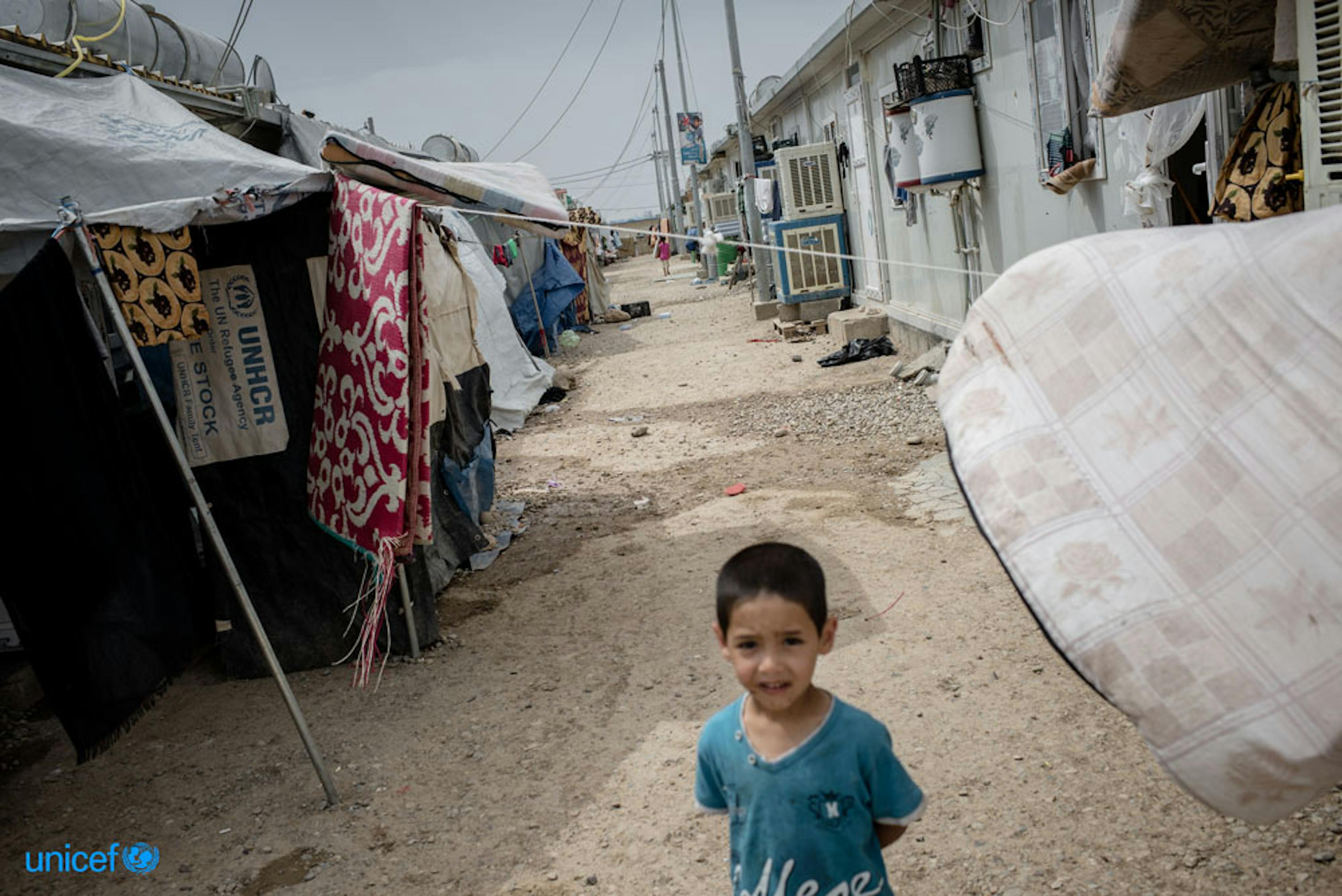 Un bambino nel campo di Baharka ad Erbil  © UNICEF/UNI204218/Yar