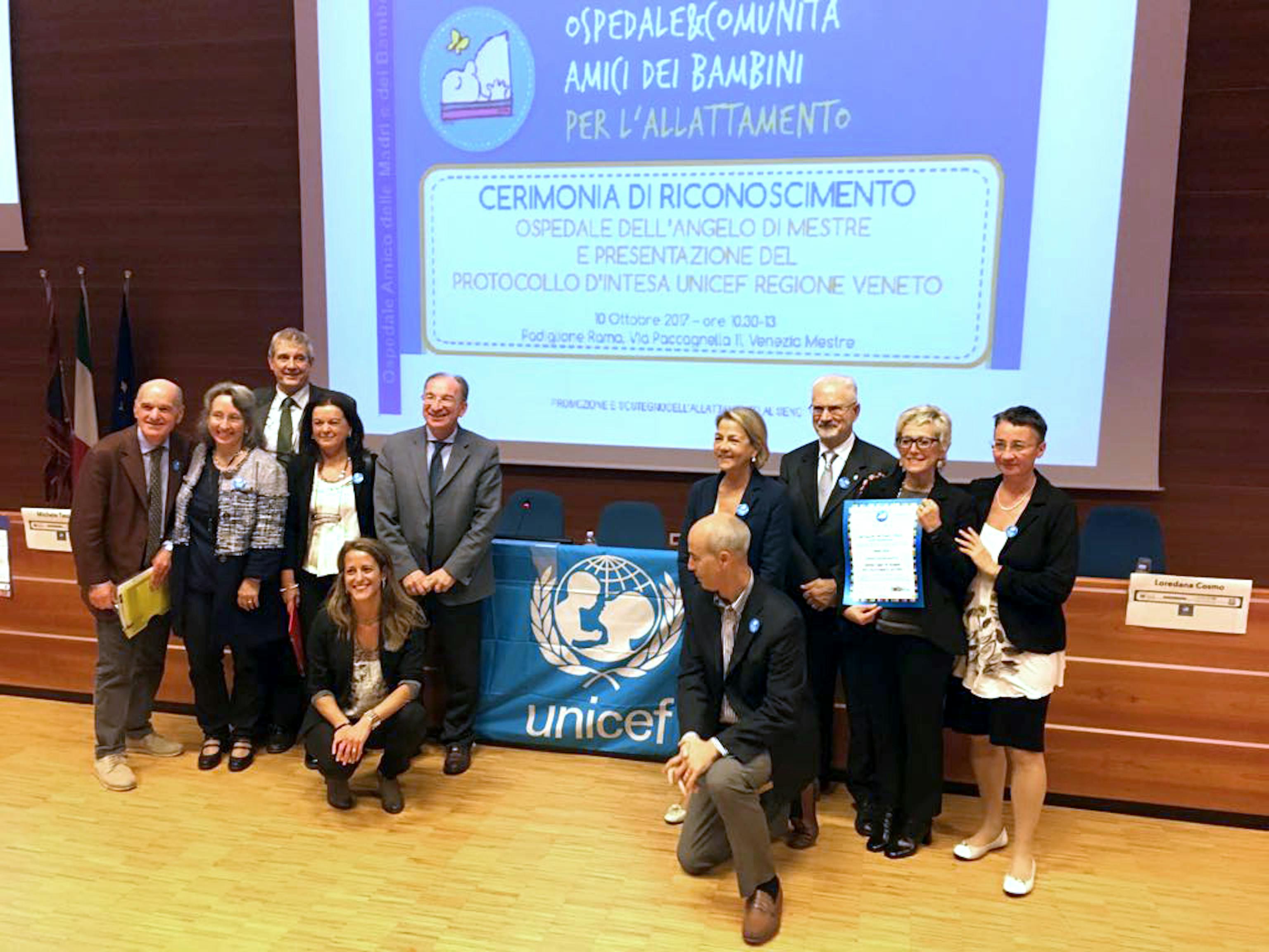 un momento della cerimonia di consegna del riconoscimento dell’Ospedale dell’Angelo di Venezia come “Ospedale amico dei bambini” - ©UNICEF Italia/2017/E. Chapin