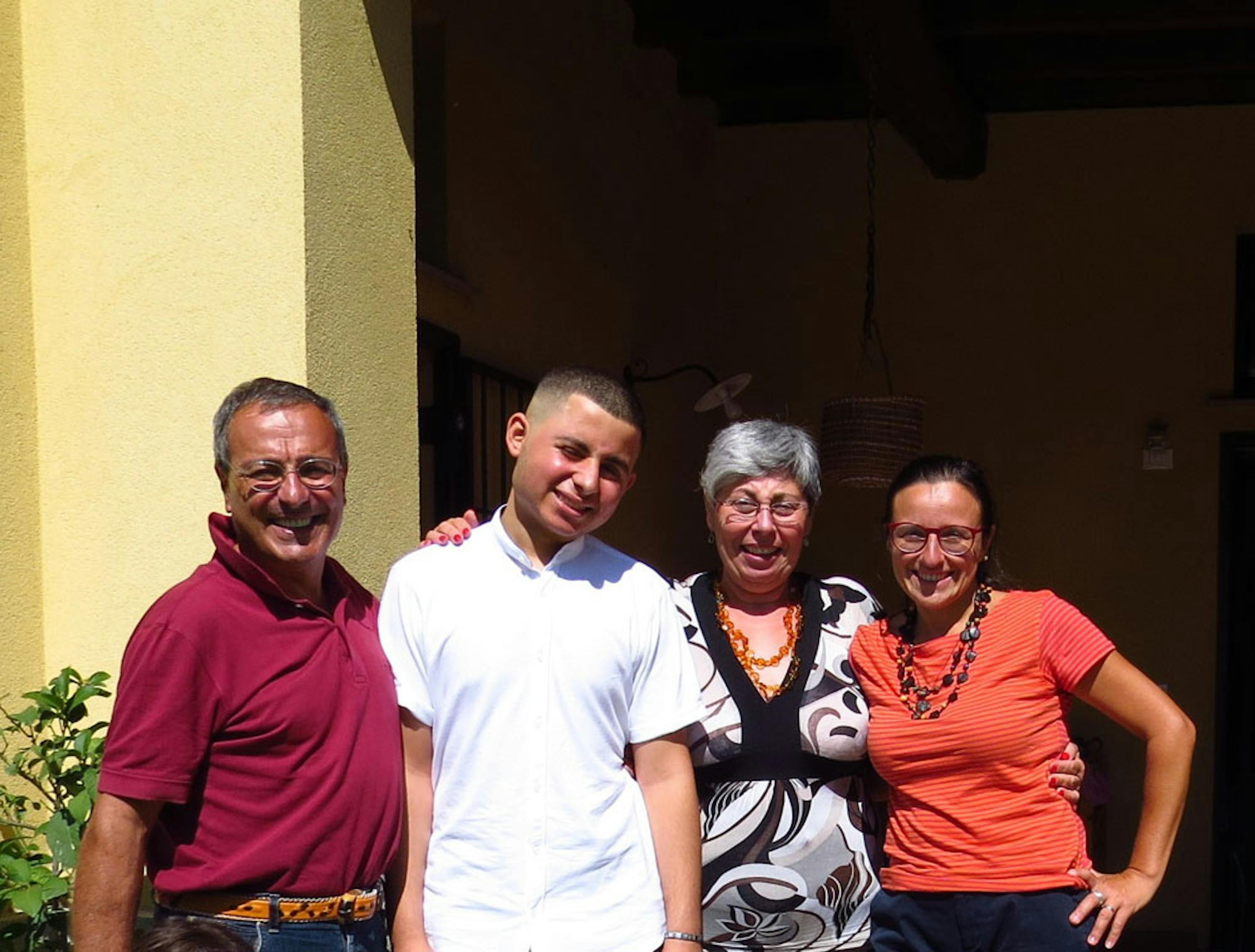 L'arrivo di Mohammed (Momò) alla cascina di Stefano e Giovanna a Vuittone (MI) - ©CNCA 