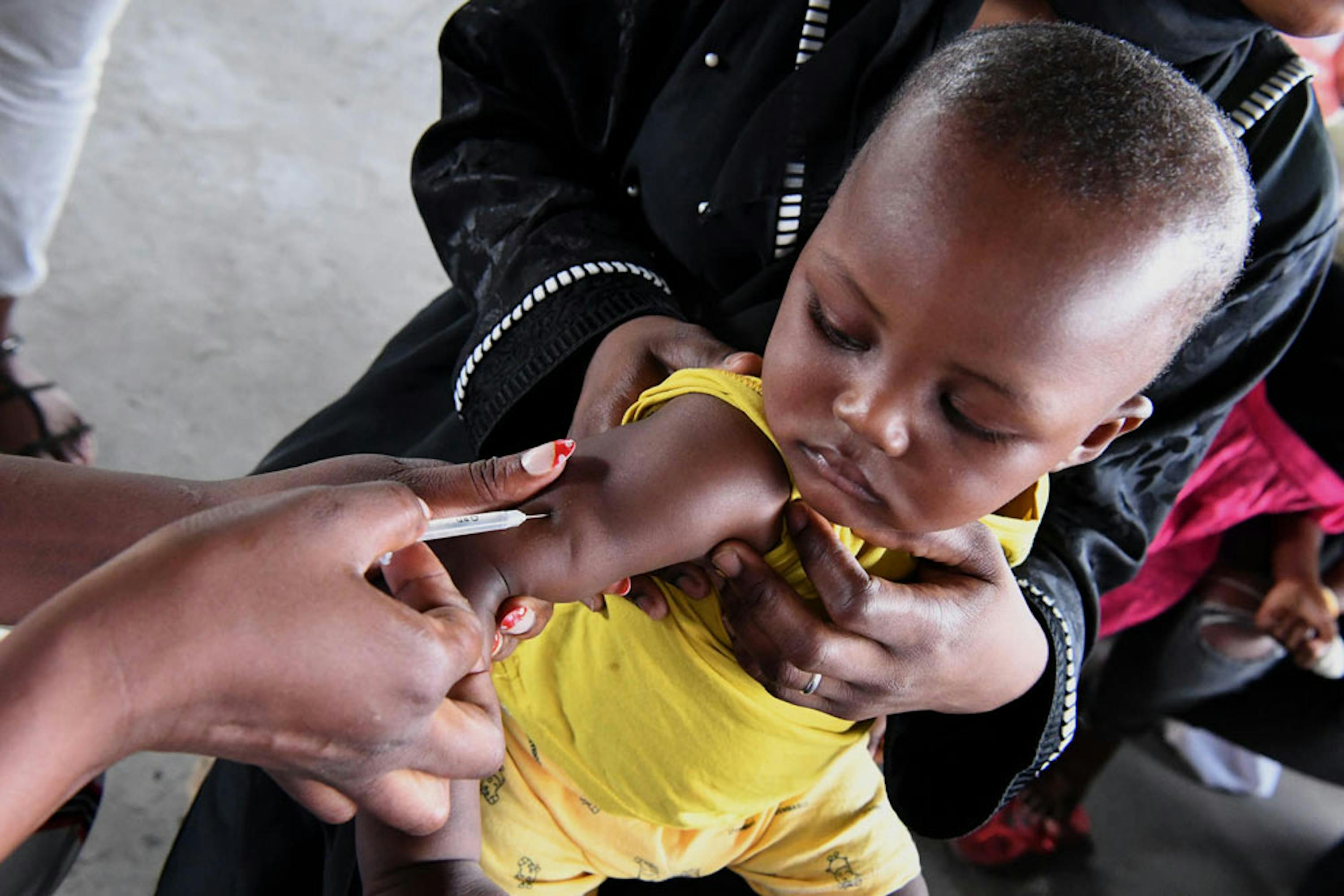 Vaccinazione contro il morbillo in un ambulatorio di Brazzaville, capitale del Congo - ©UNICEF/UN0283266/De Jongh