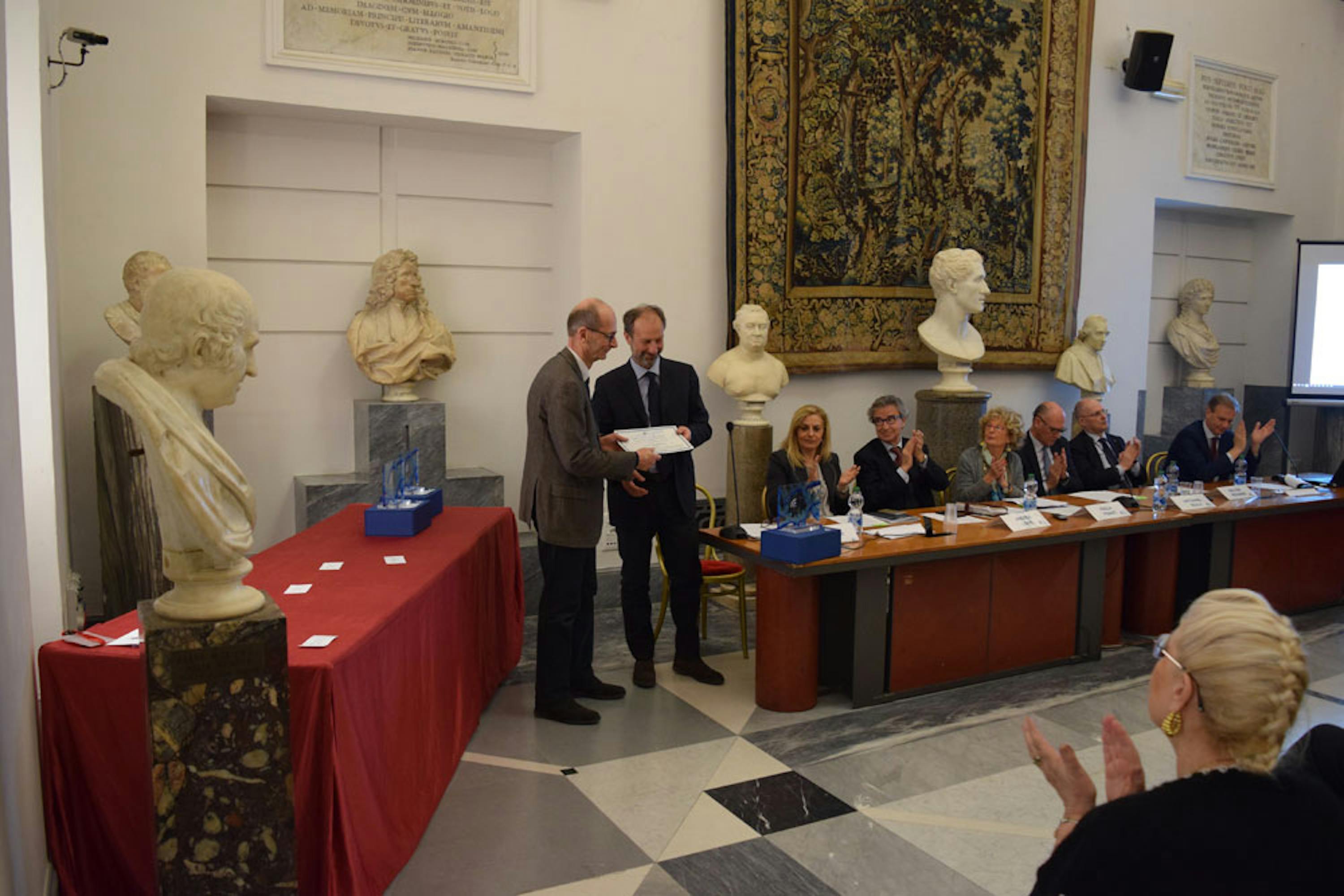 Un momento della premiazione dell'UNICEF Italia - ©FareRete