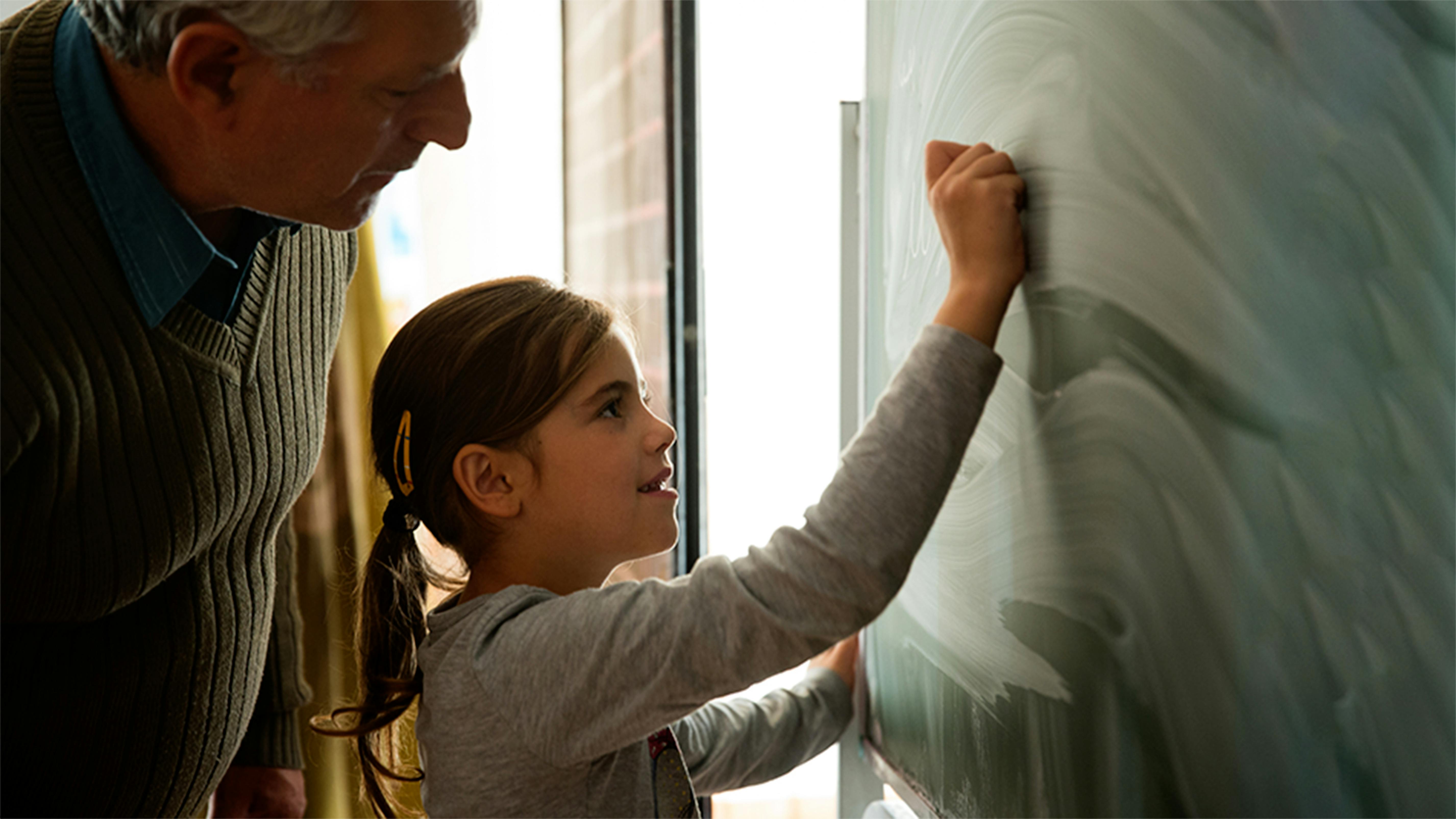 bambina  scuola diritto istruzione