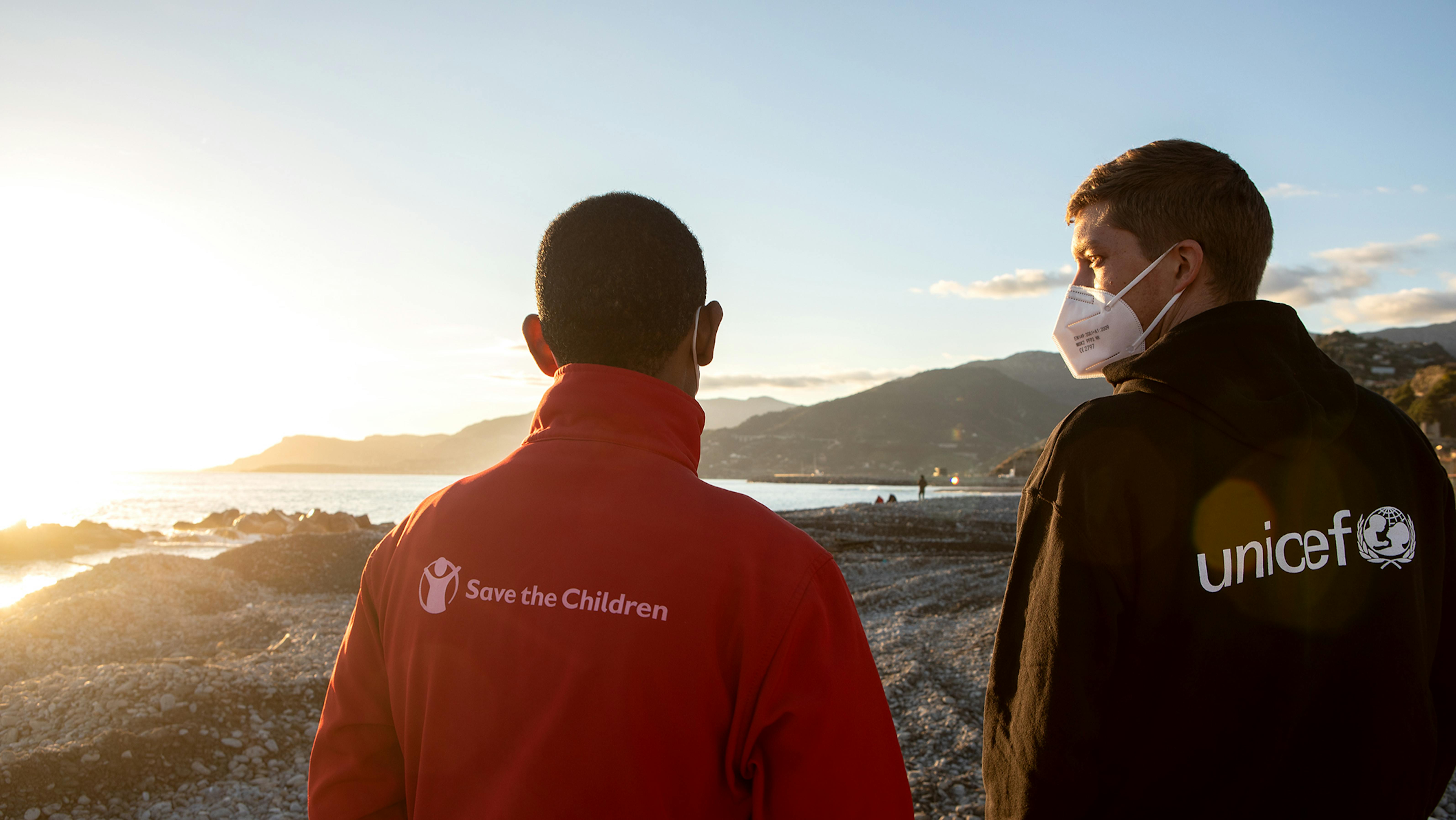 Il lavoro di UNICEF e Save the Children a Lampedusa e Ventimiglia