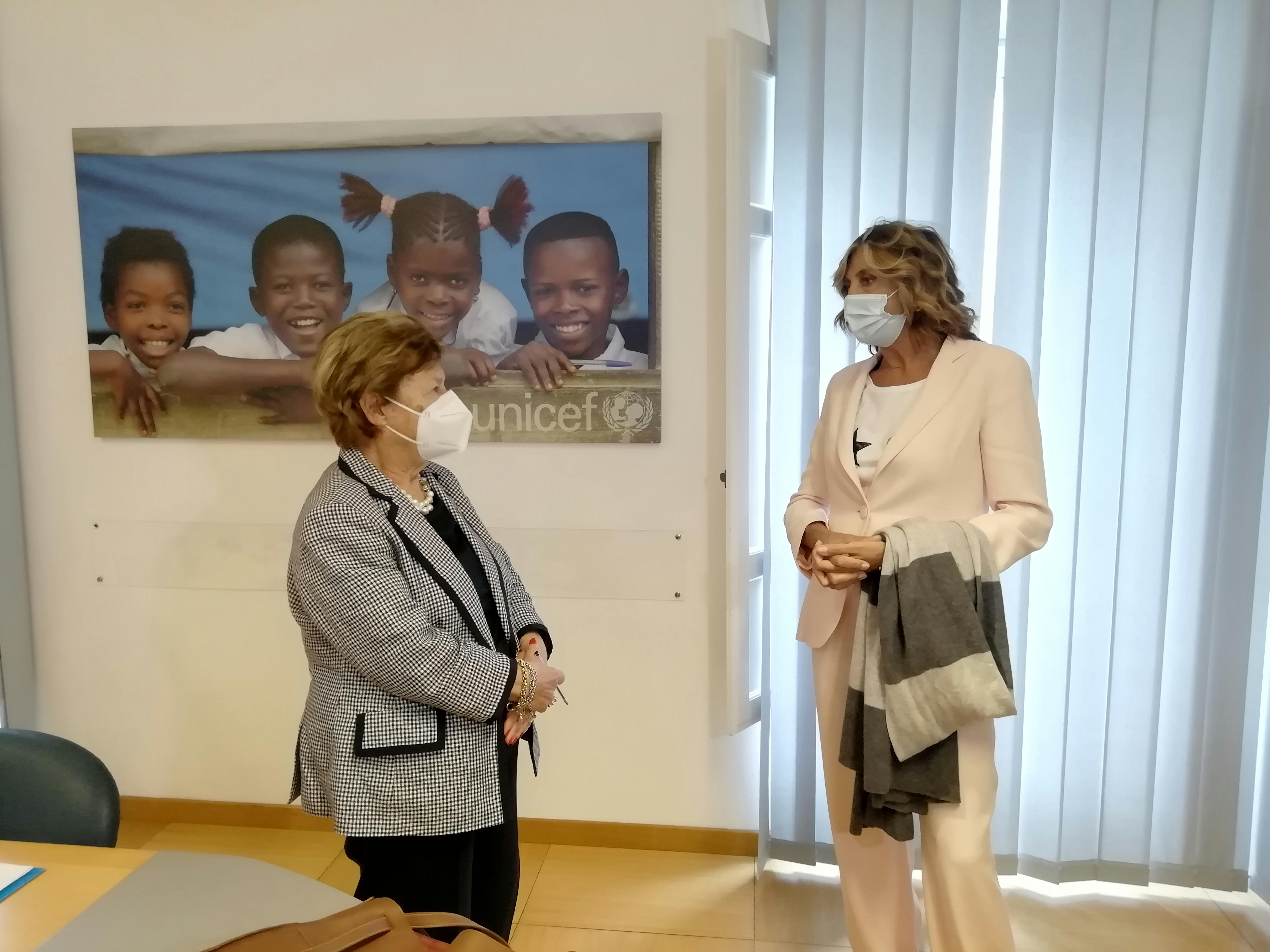 L'Ambasciatrice dell'UNICEF Myrta Merlino con la Presidente dell'UNICEF Italia Carmela Pace