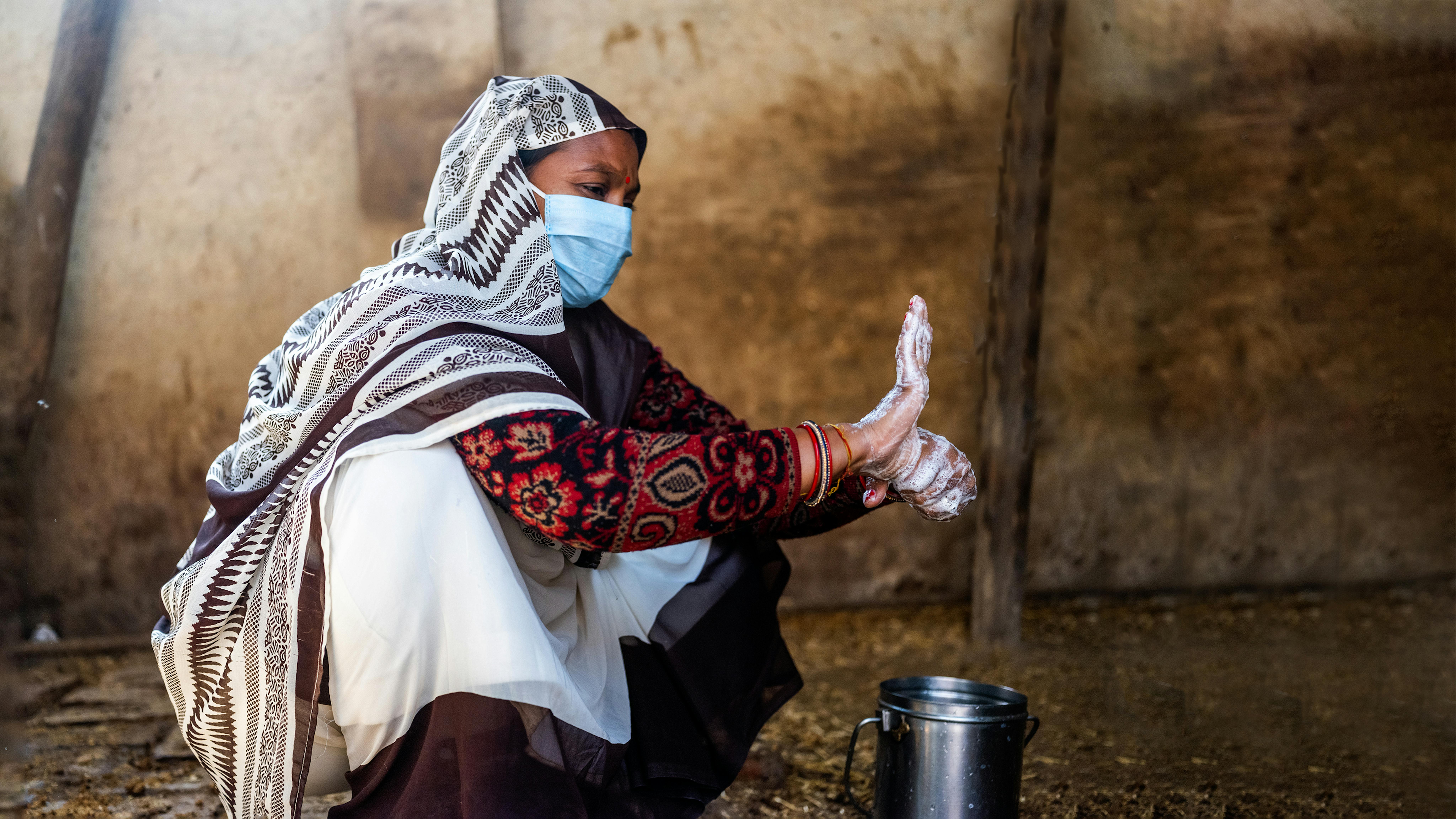 India, dimostrazione del lavaggio delle mani