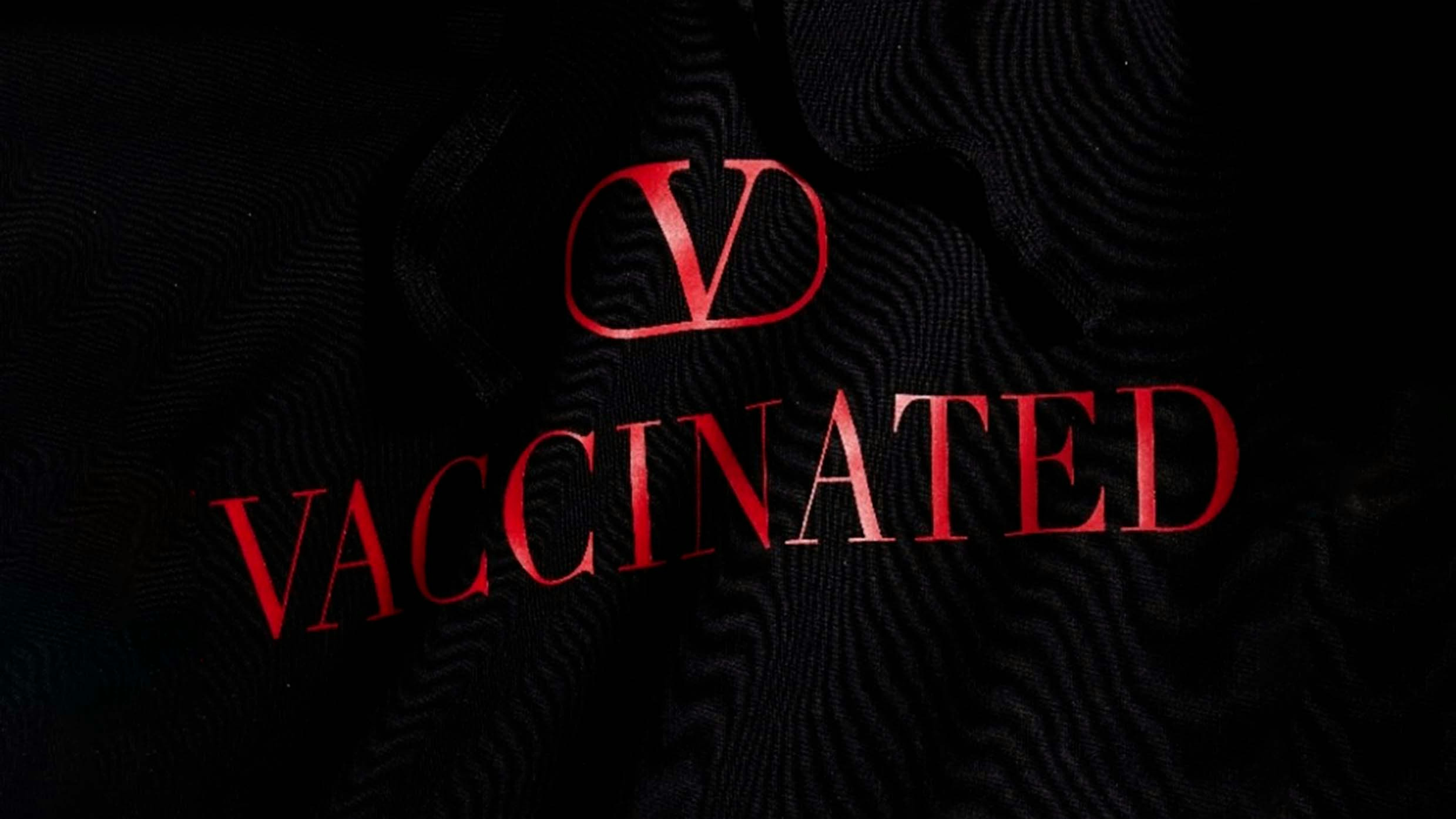 Il logo di Valentino per la campagna UNICEF per sostenere COVAX