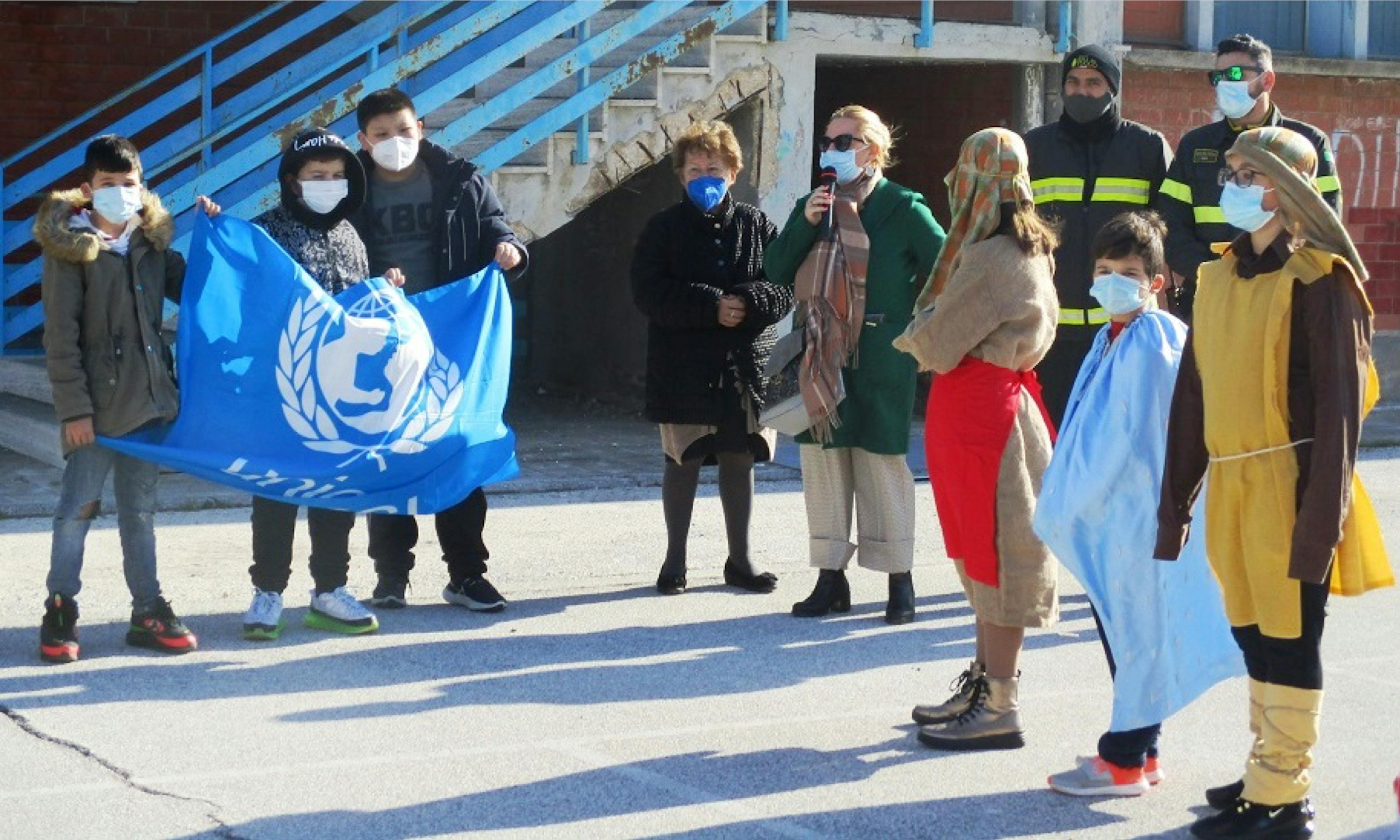 Un momento della Staffetta dei desideri dell'UNICEF, giunta a Siracusa, presenta la Presidente UNICEF Italia, Carmela Pace