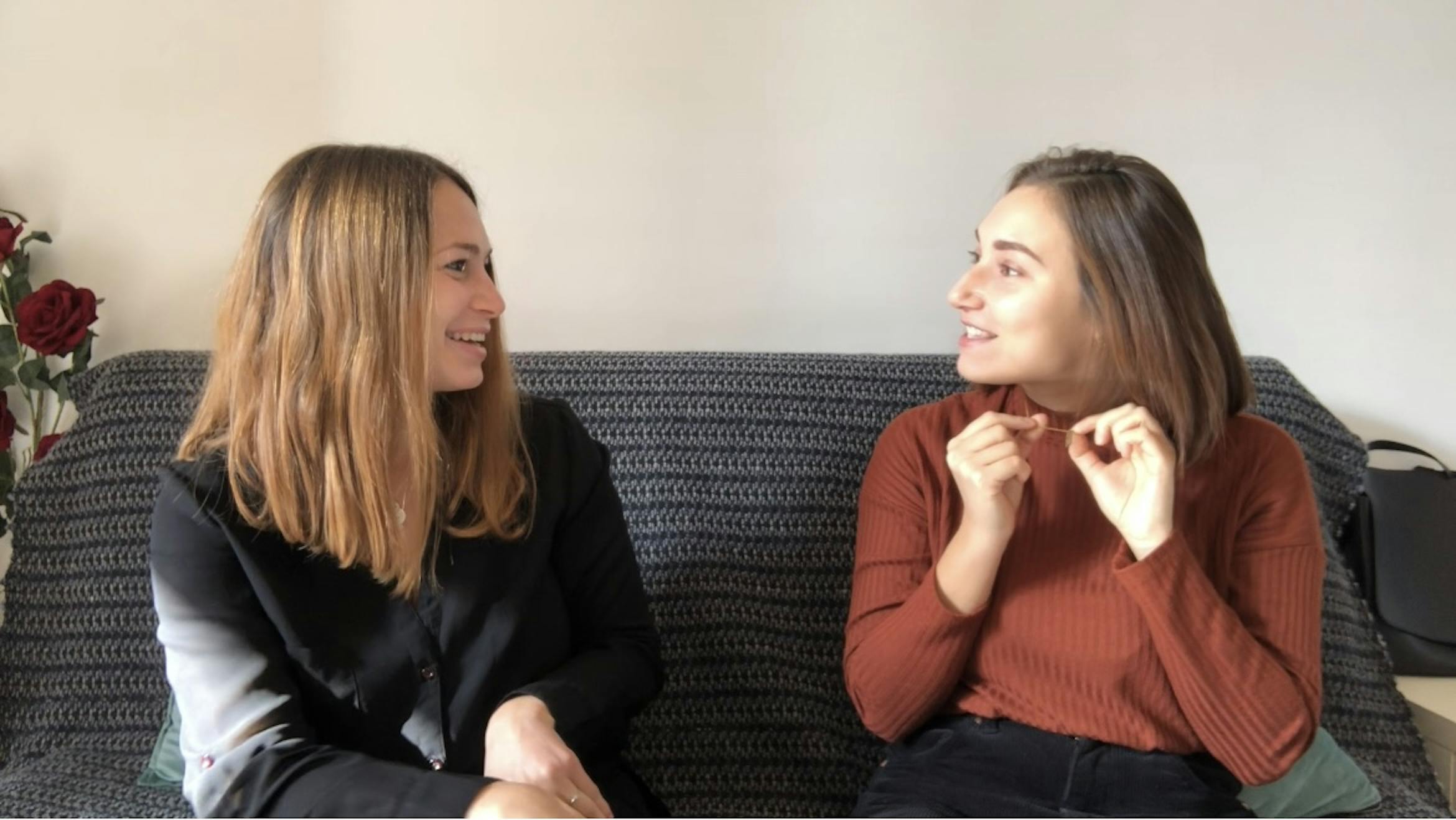 Debora e Viola, 27 anni, raccontano la loro esperienza di servizio civile con l’UNICEF Italia svolta presso il comitato provinciale di Pesaro Urbino, Marche