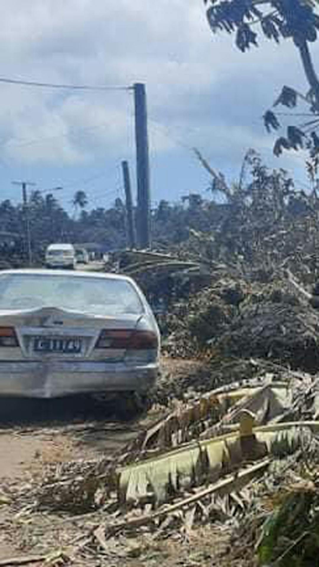 Hero Em Vulcano Tonga