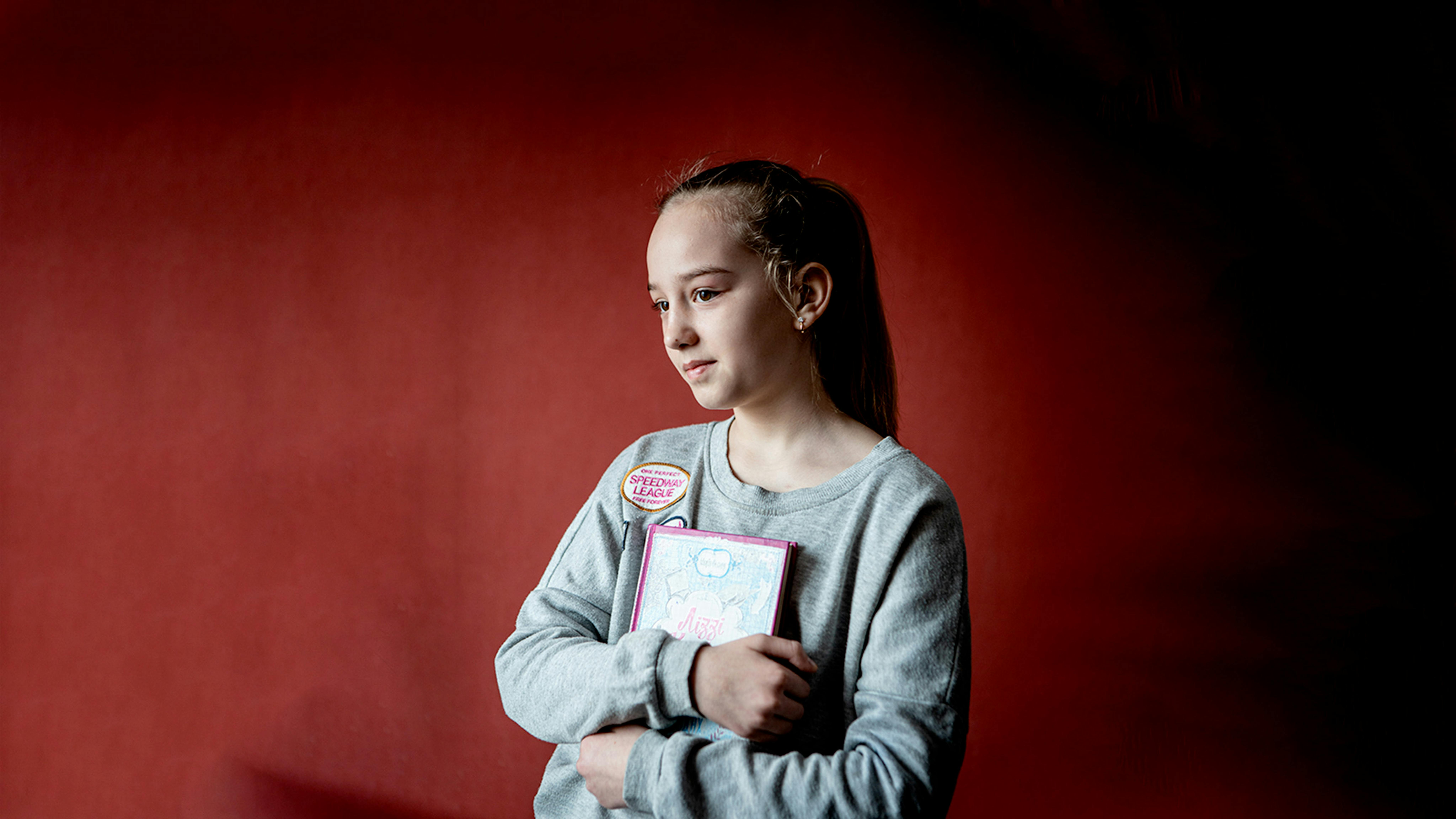 Polina, 11 anni, ricorda poco della sua vita a Mariupol, Ucraina